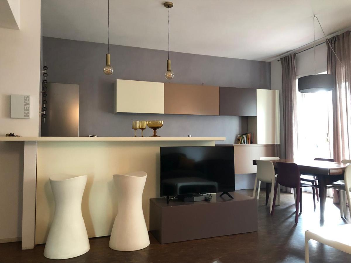 Lungotevere Bed&Bike Рим Екстер'єр фото